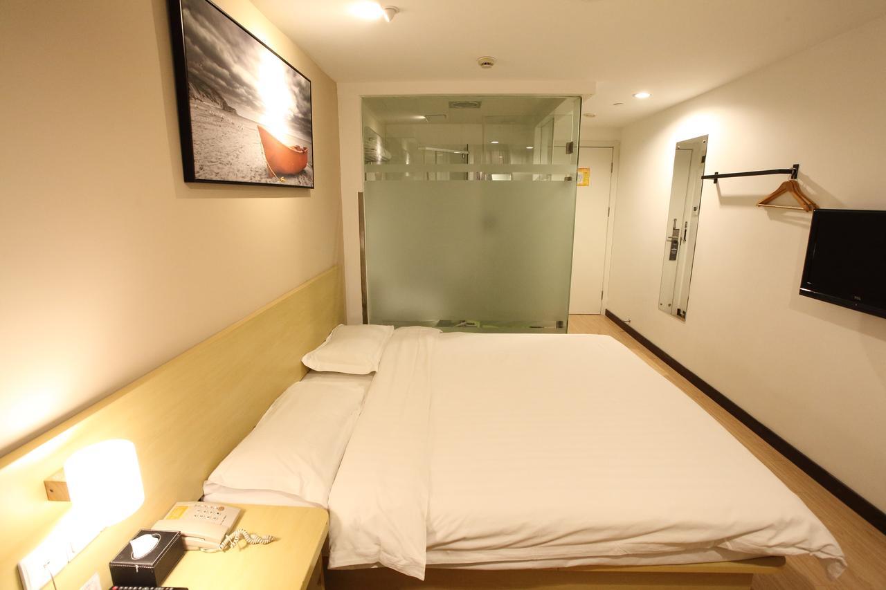 Weijing Express Hotel Changshu Buitenkant foto