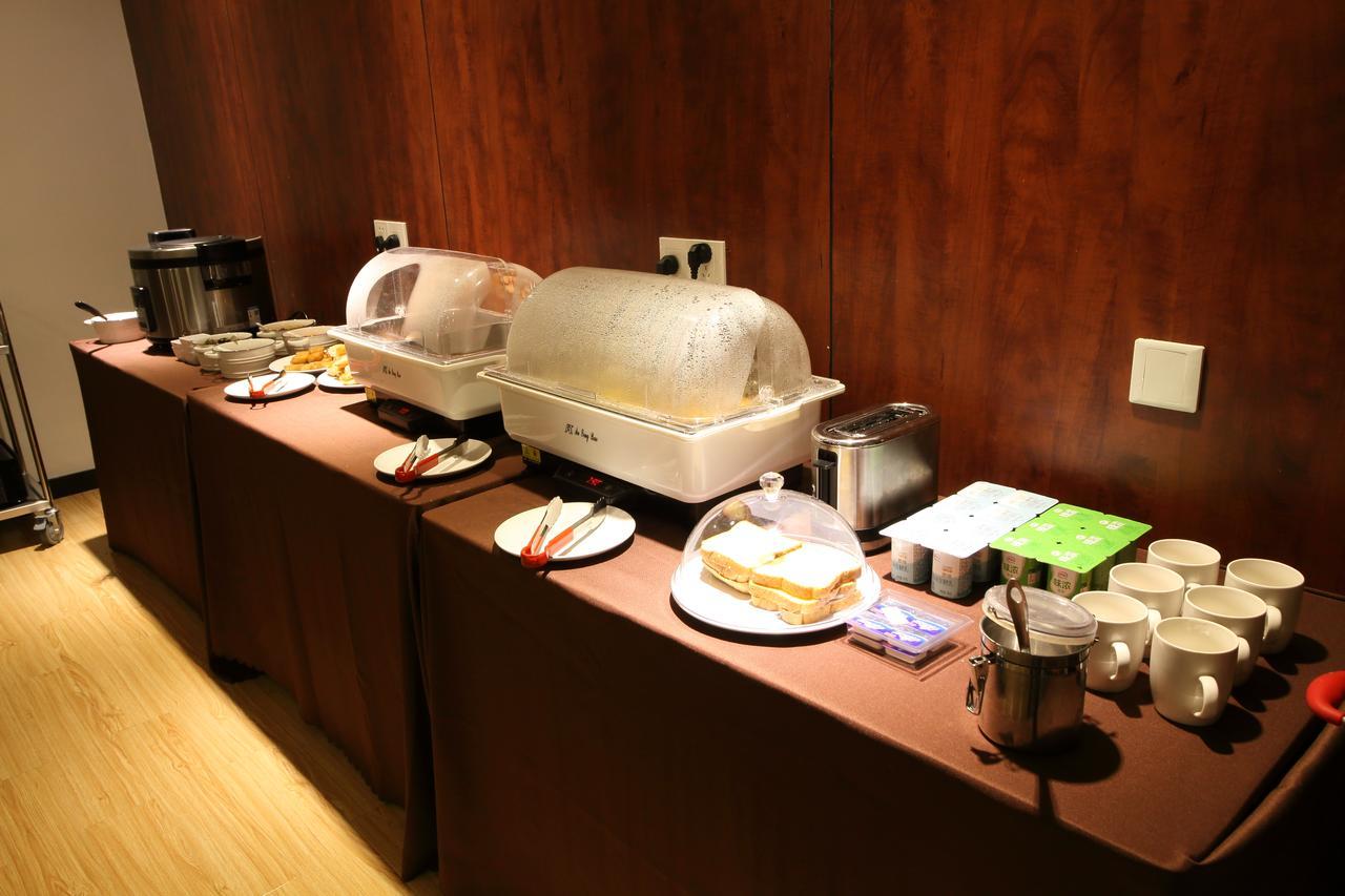 Weijing Express Hotel Changshu Buitenkant foto