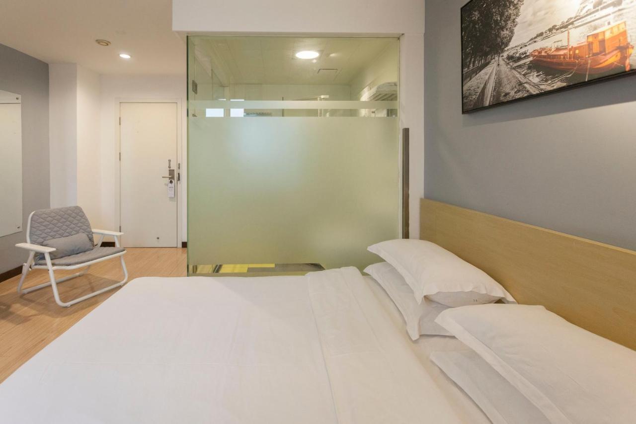 Weijing Express Hotel Changshu Buitenkant foto