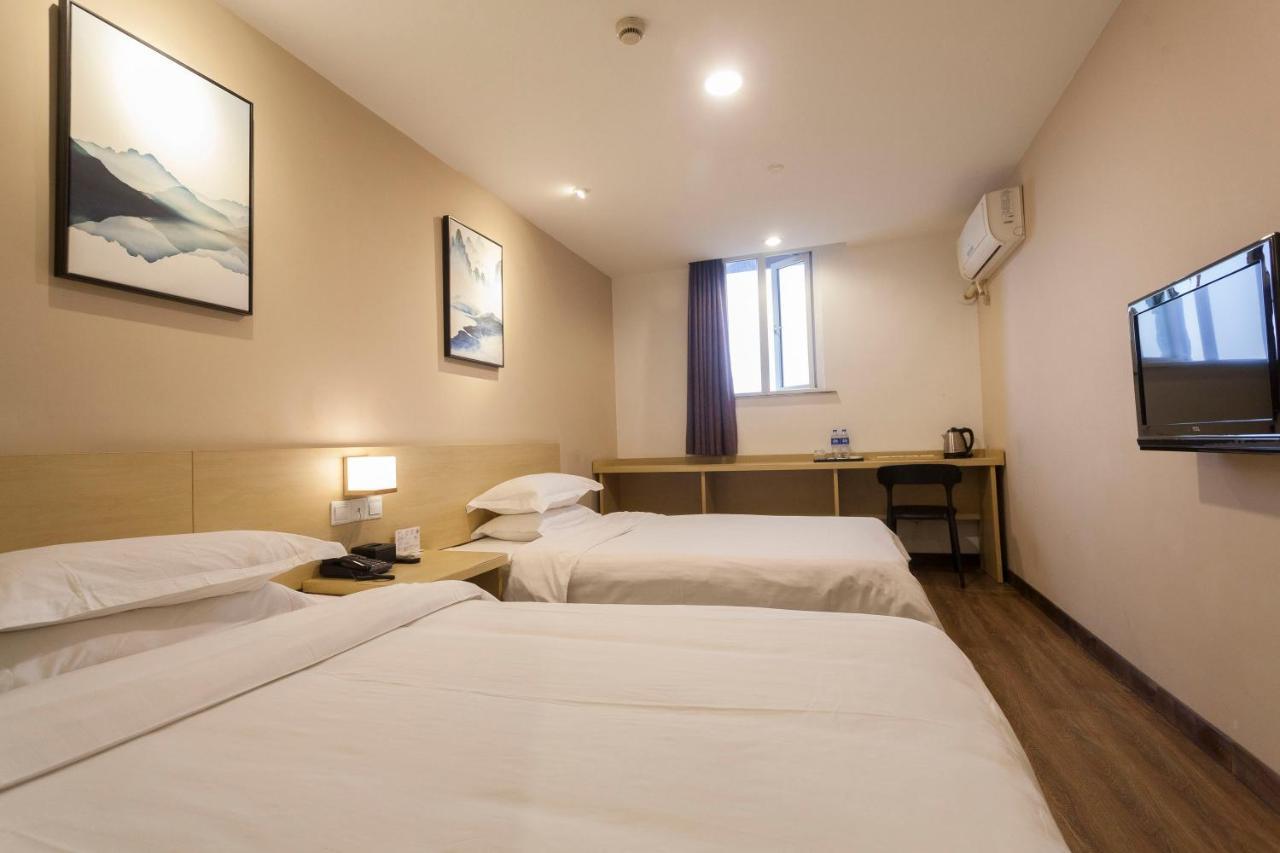 Weijing Express Hotel Changshu Buitenkant foto