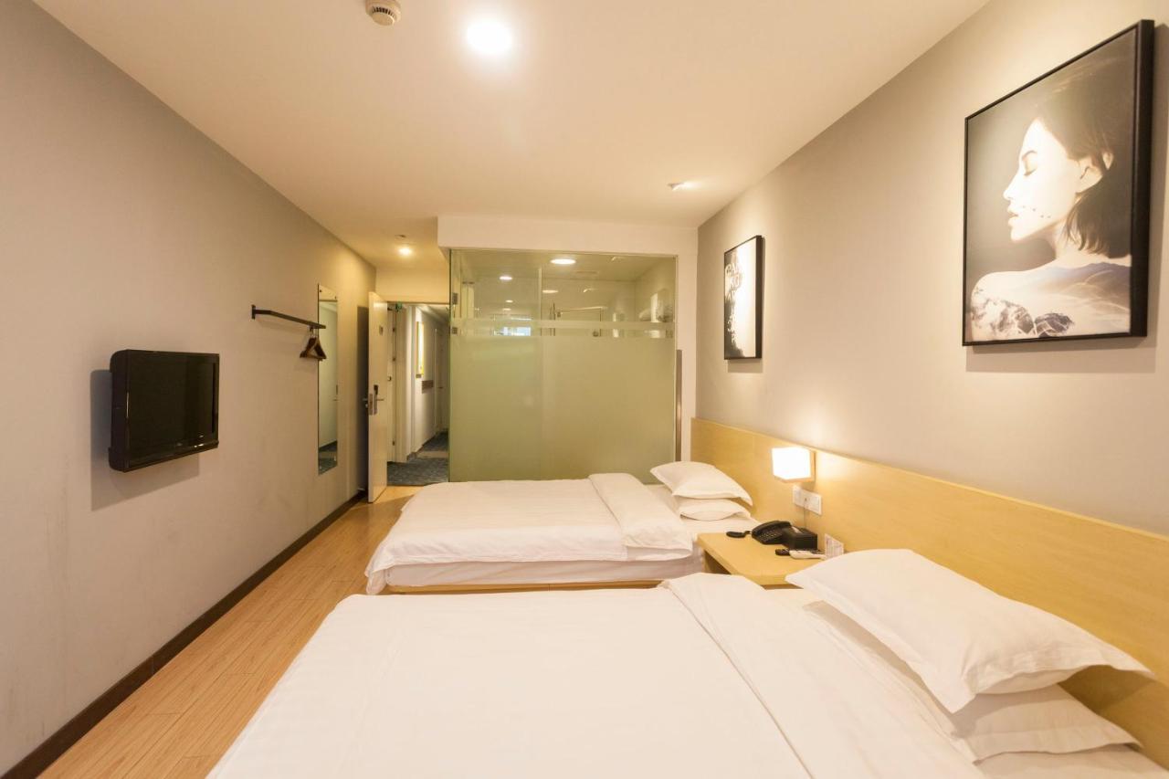 Weijing Express Hotel Changshu Buitenkant foto