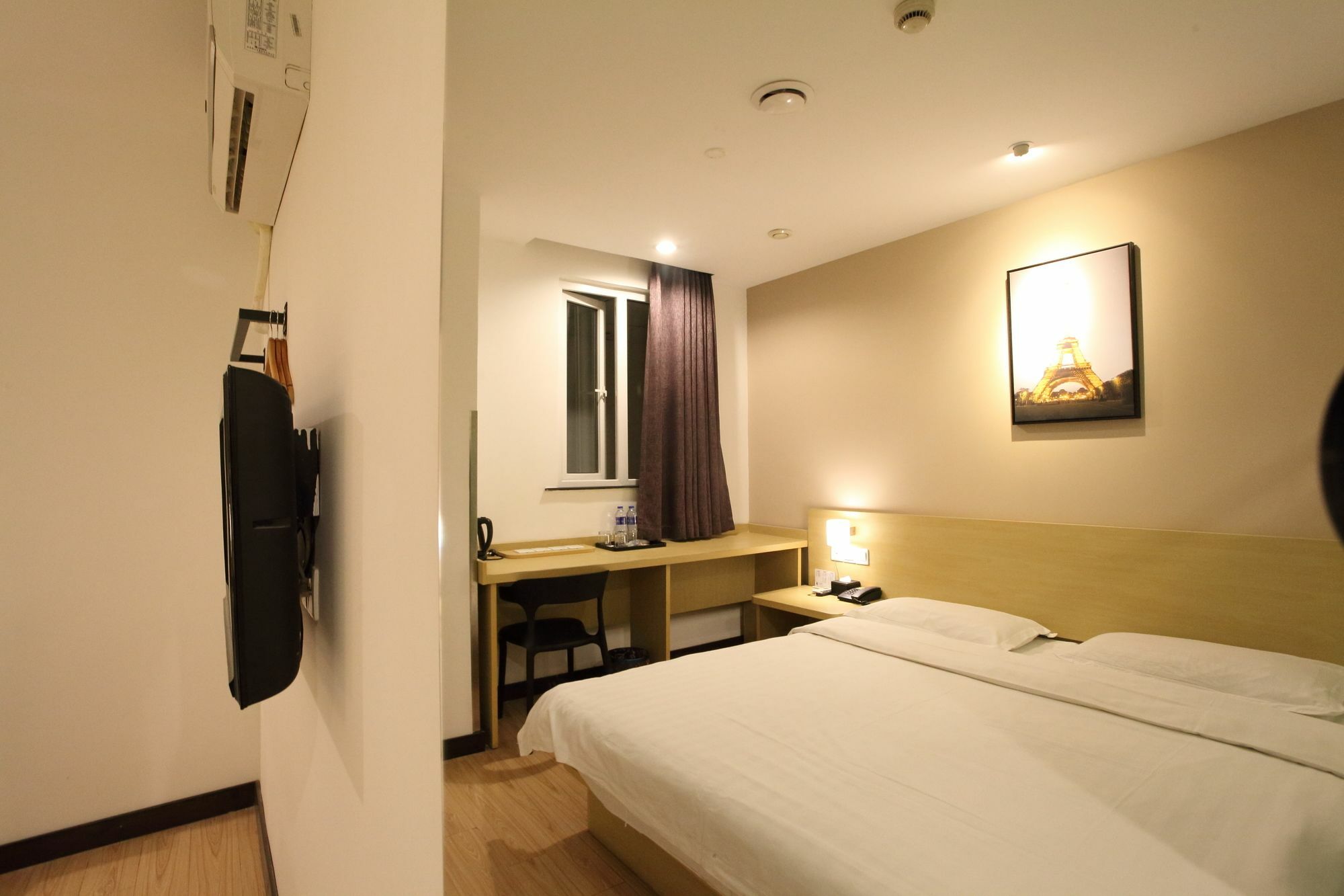 Weijing Express Hotel Changshu Buitenkant foto